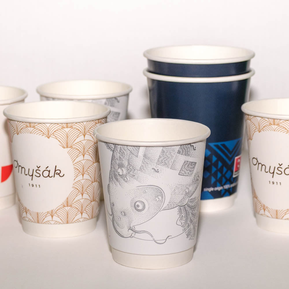 Tazza da asporto premium a doppia parete – A doppia parete, rivestita in PE e personalizzabile online