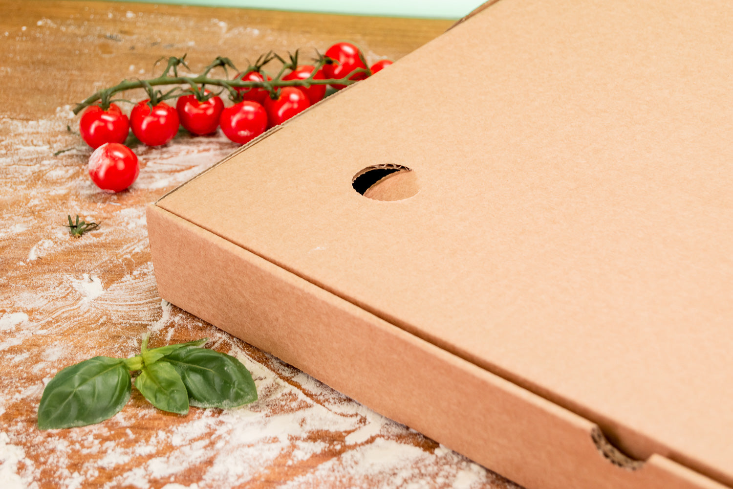 Boîte à pizza sans logo - certifiée FSC, à partir de 200 pièces, expédition en 4 jours